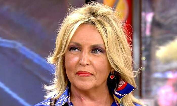 lydia-lozano-carnet.jpg