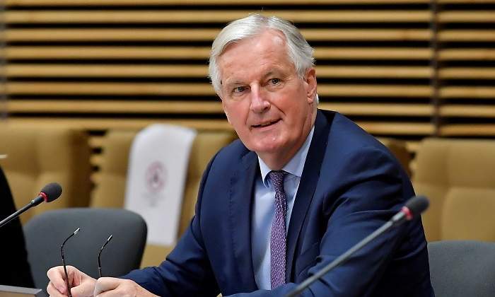 michel-barnier-gafas-reuters-770x420.jpg