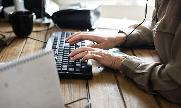 trabajo-tecnologico-dreamstime.jpg