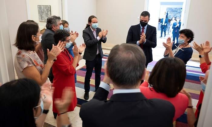 Sanchez-Moncloa-Ministros.jpg