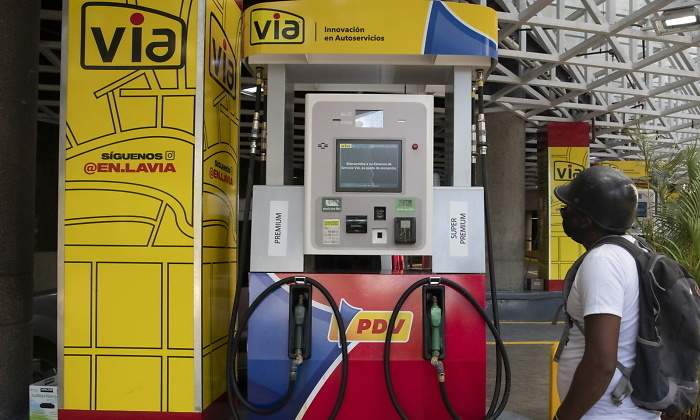 gasolinera-via-bloomberg-770x420.jpg