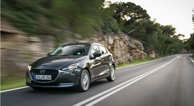 Mazda2.