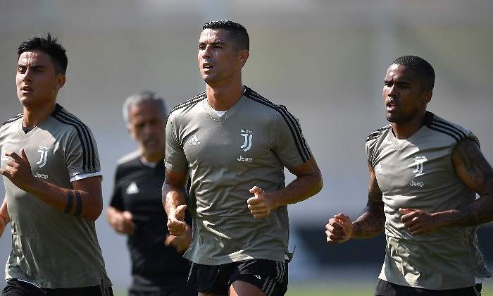 dybala-cristiano-douglas-entrenamiento-juventus-getty.jpg