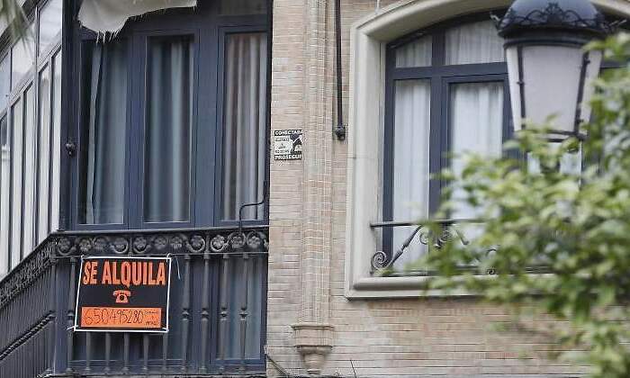 alquiler-cartel-efe.jpg