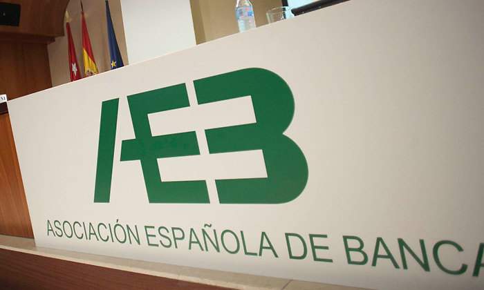 AEB-770.jpg