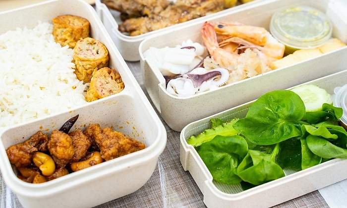 Diferentes-taperes-con-comida-iStock.jpg