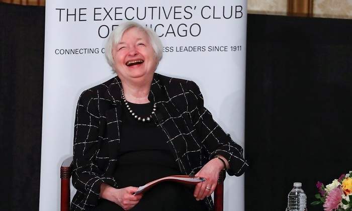 yellen-rie-chicago.jpg