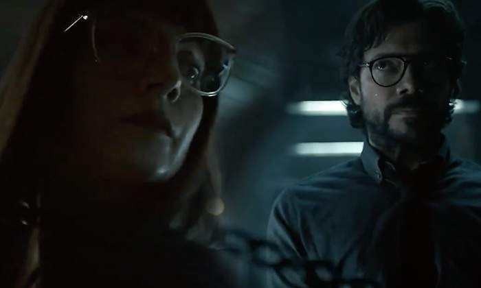alicia-profesor-papel.jpg