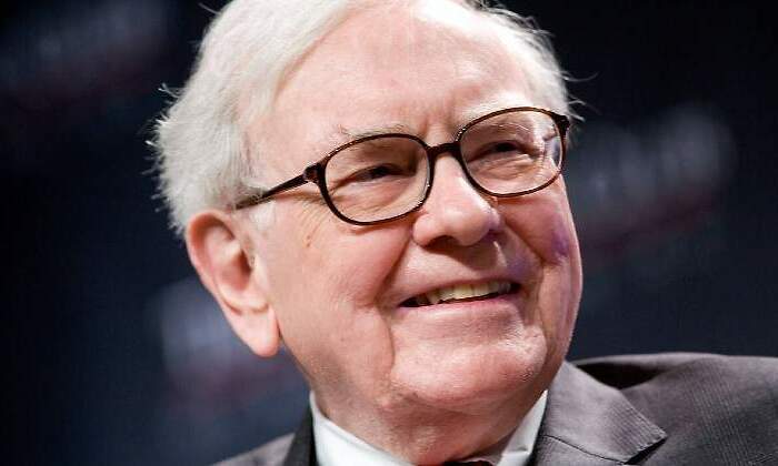 warren-buffett-alamy.jpg