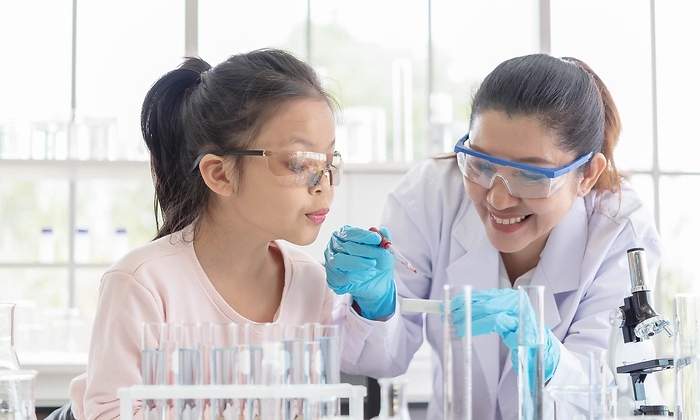 mujeres-en-ciencia.jpg