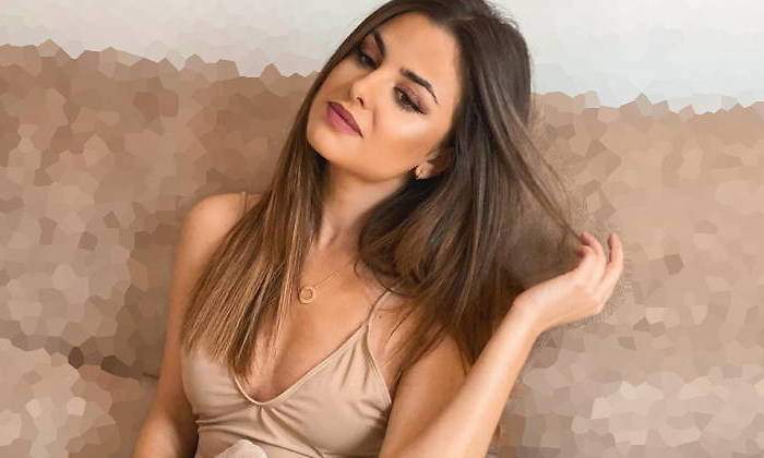 alexia-rivas-profesional-carta-770.jpg