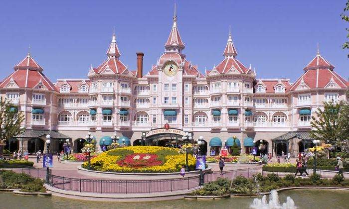 disneyland-paris-770-dreamstime.jpg