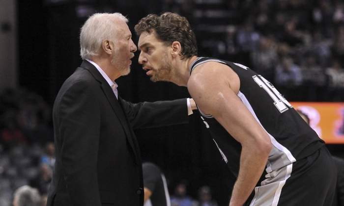 pau-gasol-popovich-reuters.jpg