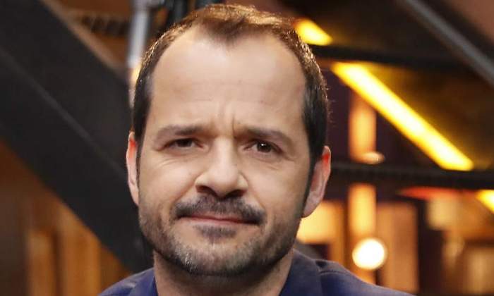 angel-martin-politicos.jpg