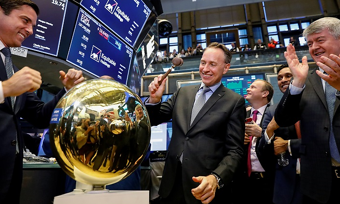 axa-bolsa-nueva-york-ceo-thomas-buberl.png