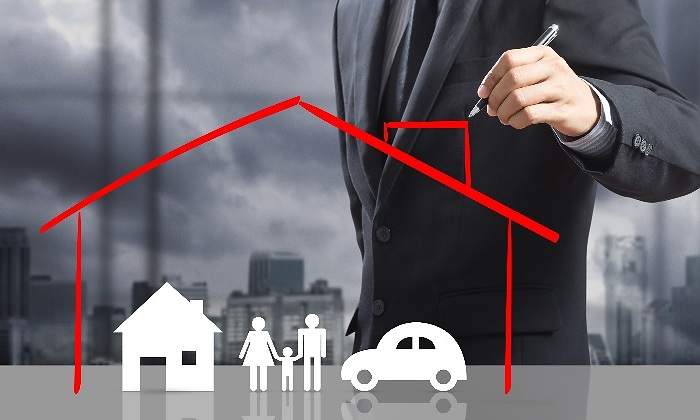 casa-coche-familia-dreamstime.jpg