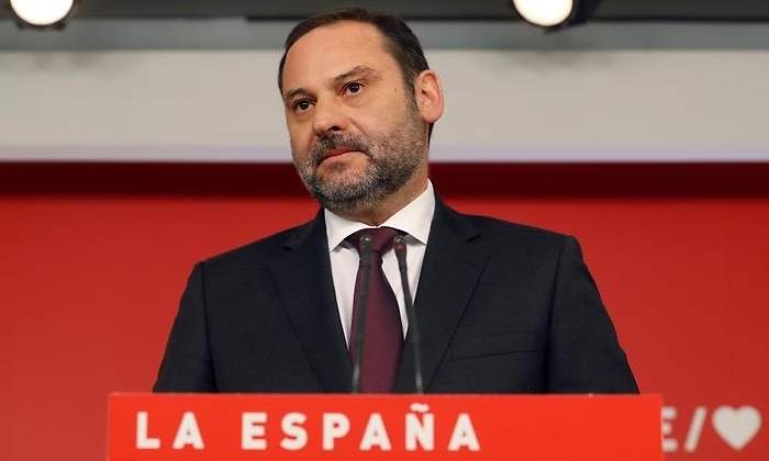 abalos-ferraz-1abr19-efe.jpg