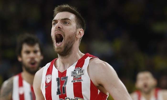 olympiacos-celebra-efe.jpg