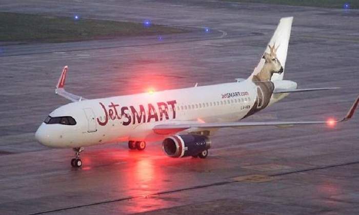 JetSMART.jpg