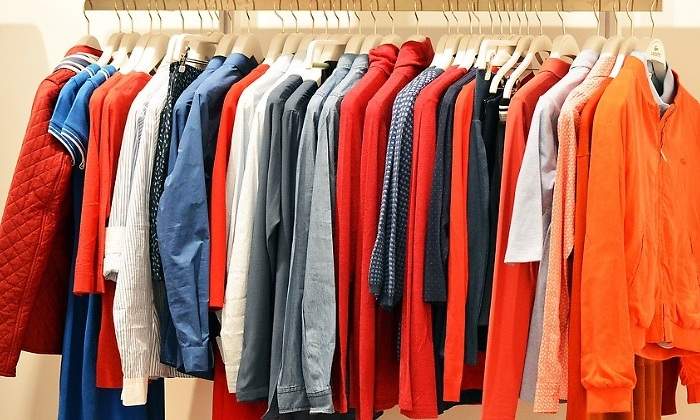 moda-percha-ropa.jpg