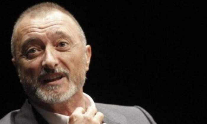 arturo-perez-reverte-efe.jpg