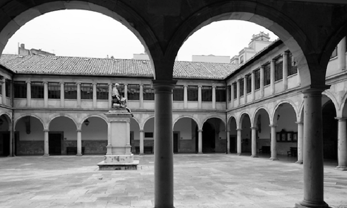 universidad-oviedo.png