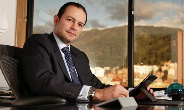 aurelio diaz oikos 1jpg