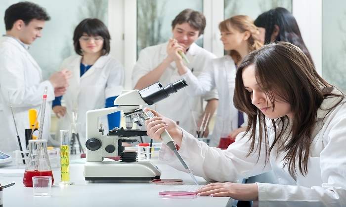 mujer-ciencia-770x420.jpg