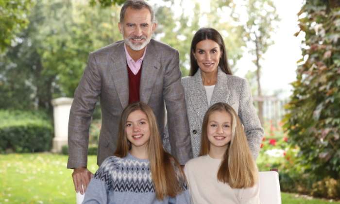 felicitacion-familia-real-770.jpg