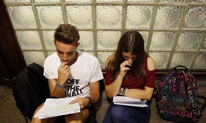 jovenes-estudiando-efe.jpg