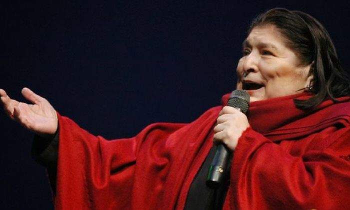 Mercedes-Sosa-Reuters.jpg