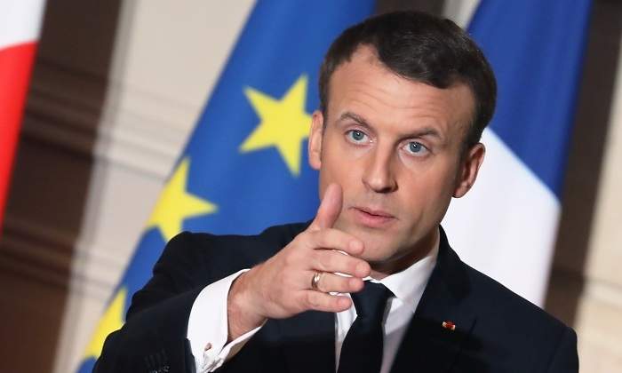 Macron--3.jpg