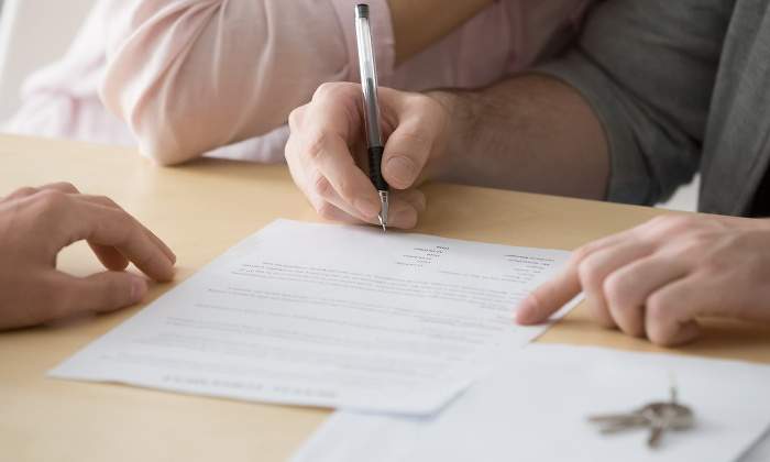 firma-hipotecas-dreamstime.jpg