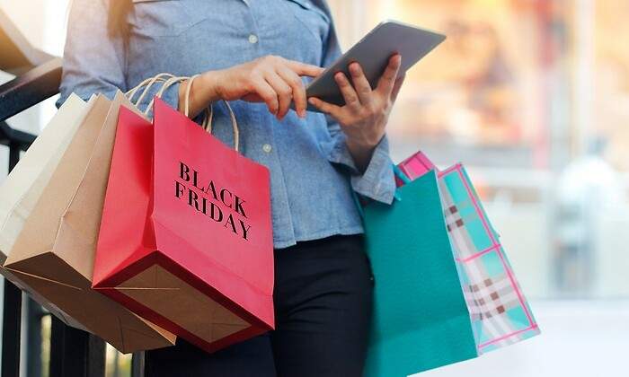 black-friday-dreamstime.jpg