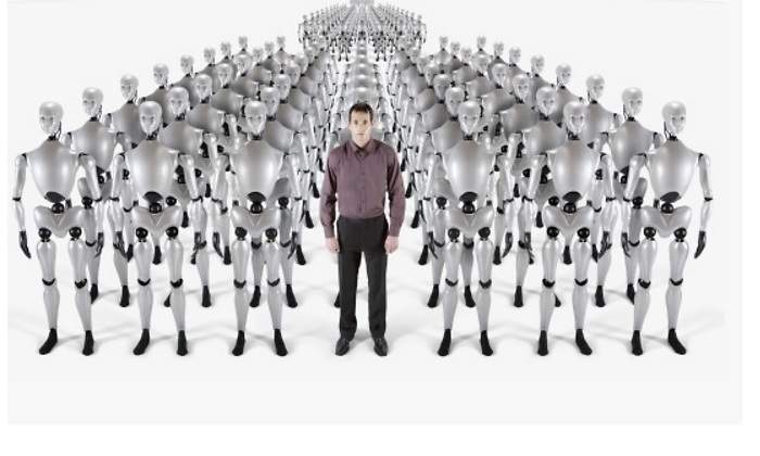 hombre-robots.jpg