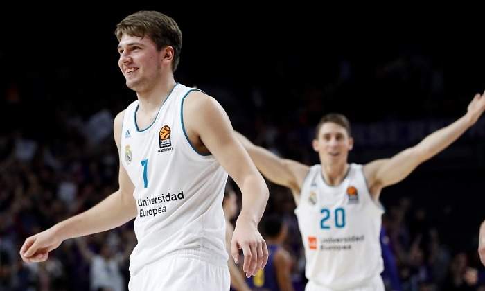 Doncic-celebra-canasta-barcelona-2017-efe.jpg