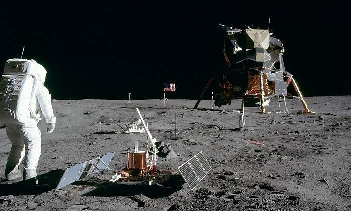 aldrin-alunizaje-wikipedia.jpg