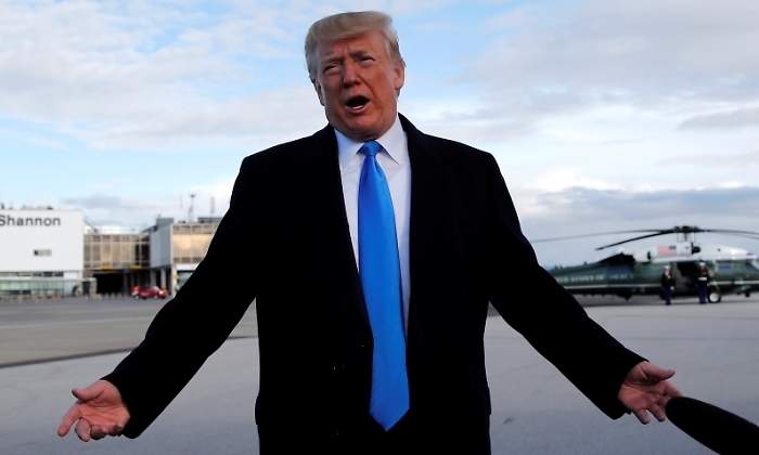 trump-donald-habla-aeropuerto-reuters.jpg