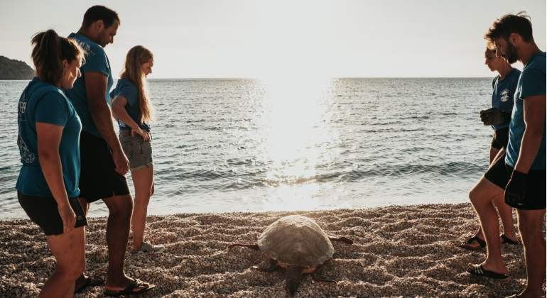 'Amantes', segunda parte de la campaña 'Mediterráneamente' de Estrella Damm.