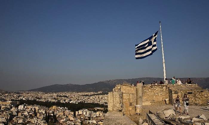 grecia-bandera-atenas-acropolis-reuters-770x420.jpg