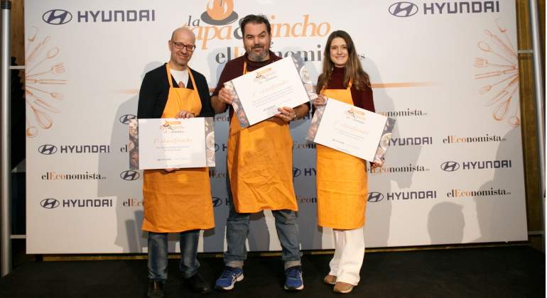 Los tres ganadores del concurso.