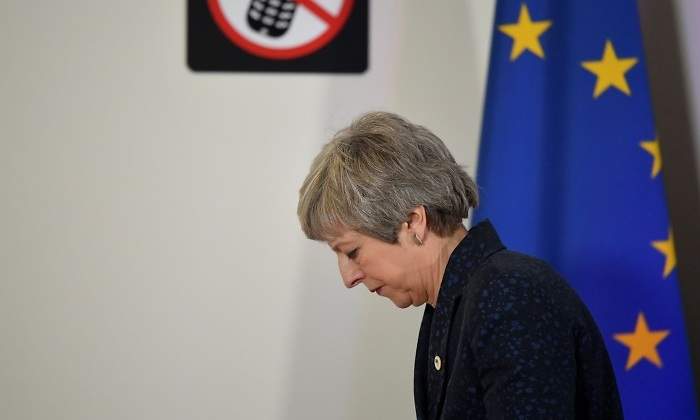 theresa-may-cabizbaja-reuters-770x420.jpg