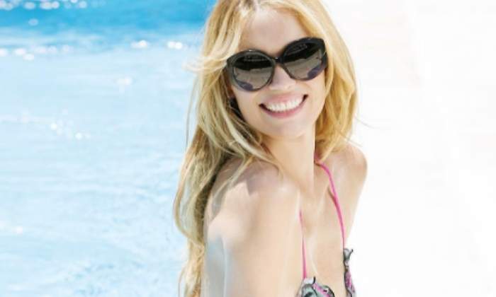 patricia-conde-bikini770.jpg