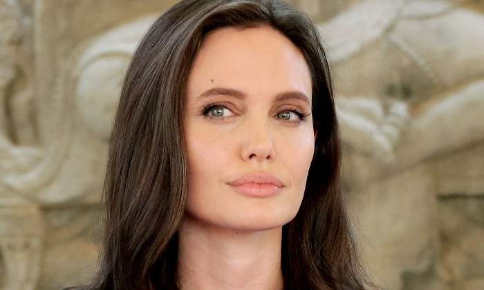 angelina-jolie-intento-770.jpg