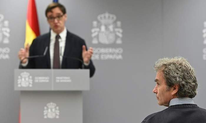 salvador-illa-fernando-simon-sanidad-efe.jpg