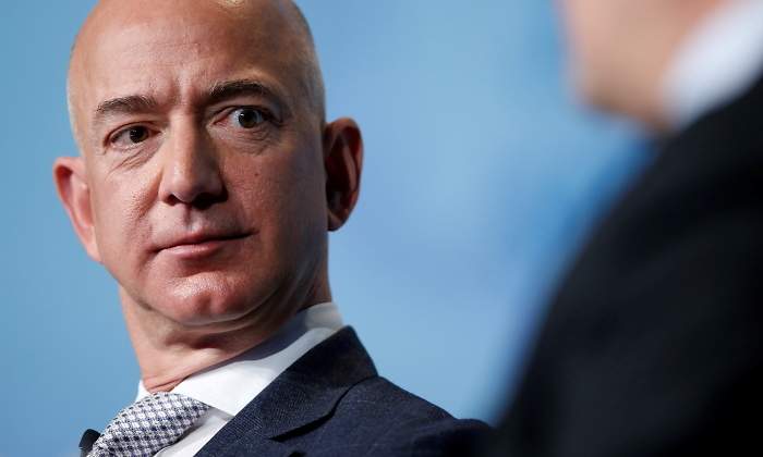 bezos-jeff-mirada-reuters.jpg