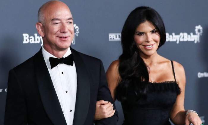 bezos-yate-770.jpg