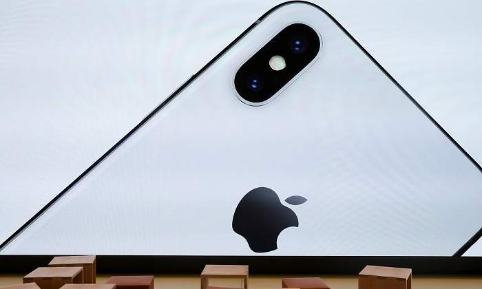 iphone-x-reuters-770.jpg