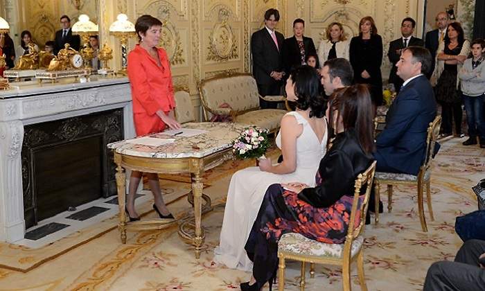 770-x-420-Boda-celebrada-en-una-notaria-EE.jpg