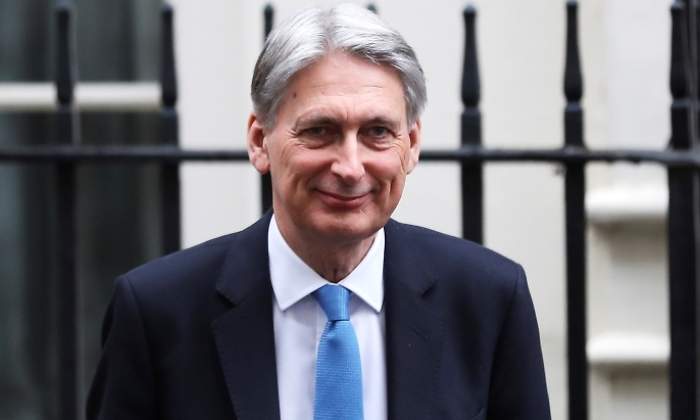 Hammond-Philip-sonrie-reuters.jpg
